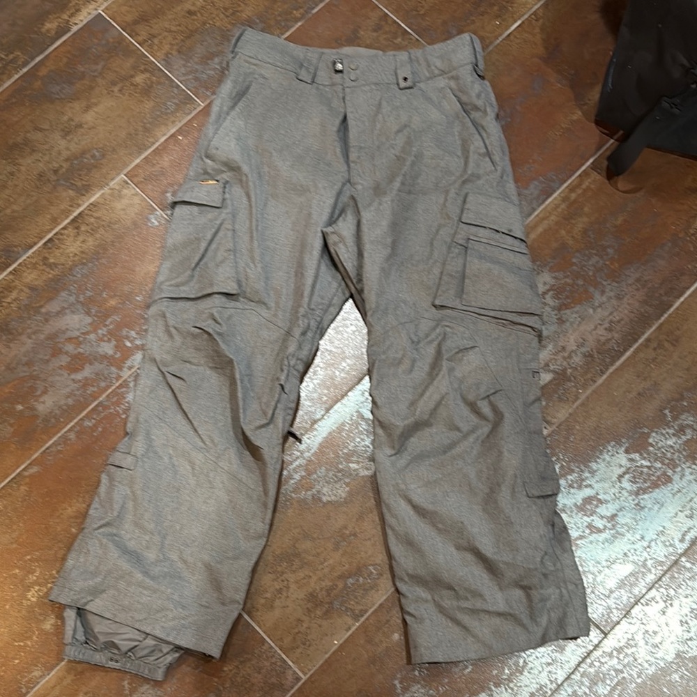 Burton Gray Cargo snowboarding Pants with Relaxed Fit.